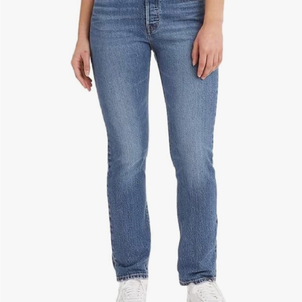 Levi's Women's Straight Leg Blue Jeans